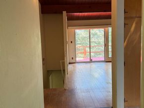 7101 Pinehaven Road, Oakland CA 94611