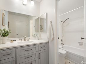 15 Red Rock Way N207, San Francisco CA 94131