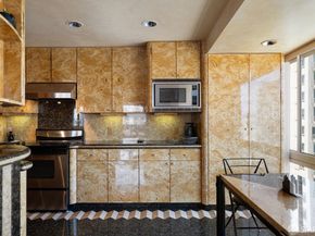 1177 California Street 1210, San Francisco CA 94108