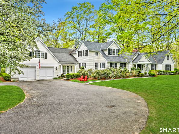 758 Smith Ridge Road, New Canaan CT 06840
