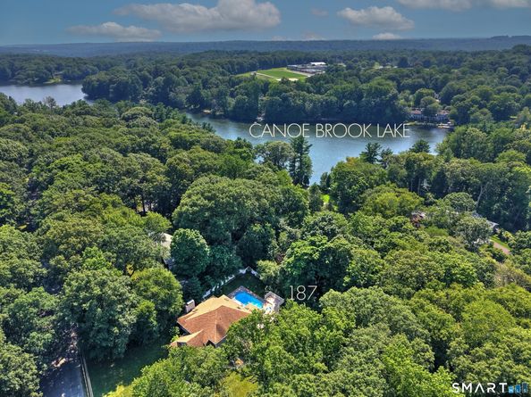 187 Canoe Brook Road, Trumbull CT 06611