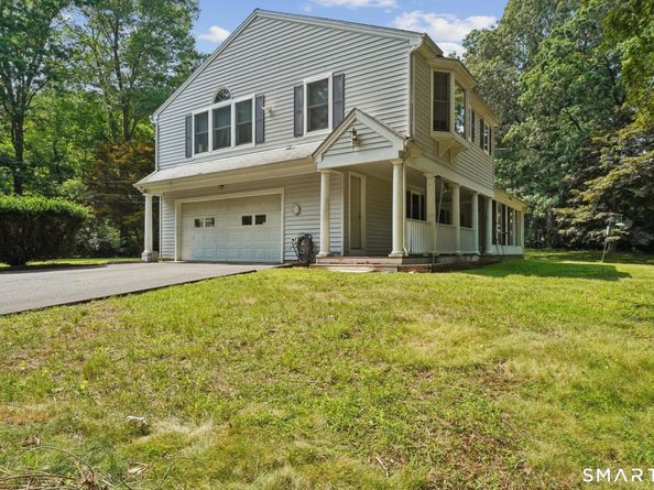 112 Grumman Avenue, Norwalk CT 06851