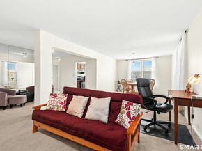 7 4th Street 3C, Stamford CT 06905