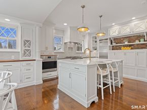 40 Rogers Road, Stamford CT 06902