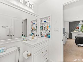 154 Cold Spring Road 5, Stamford CT 06905