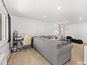 154 Cold Spring Road 5, Stamford CT 06905