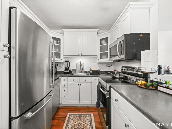 154 Cold Spring Road 5, Stamford CT 06905