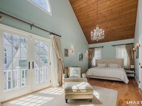 34 Laurel Lake W, Weston CT 06883