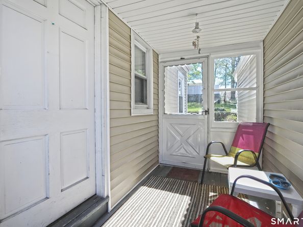 110 Greystone Road, Bridgeport CT 06610