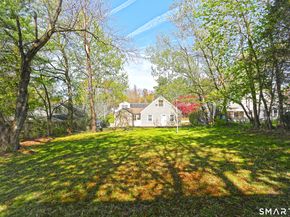 110 Greystone Road, Bridgeport CT 06610