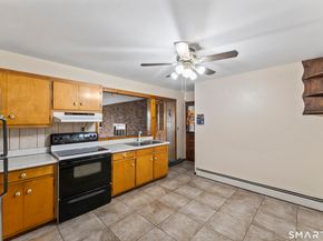 6 Sunrise Road, Danbury CT 06810