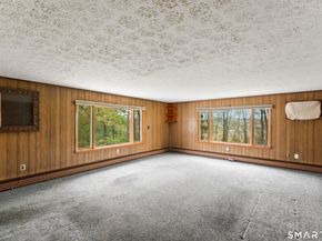 6 Sunrise Road, Danbury CT 06810