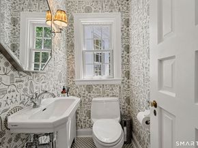 428 Laurel Road, New Canaan CT 06840