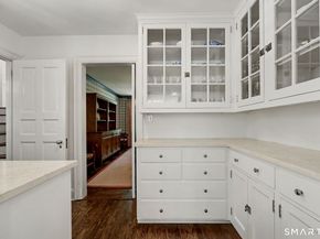 428 Laurel Road, New Canaan CT 06840