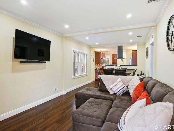 26 Melrose Place, Stamford CT 06902
