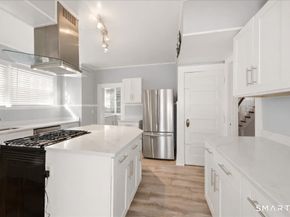 839 Laurel Avenue, Bridgeport CT 06604