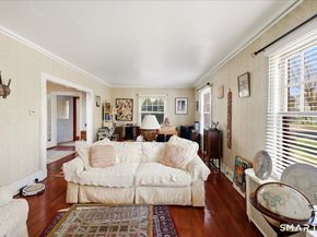 839 Laurel Avenue, Bridgeport CT 06604