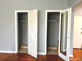 124 Woodside Green 1D, Stamford CT 06905