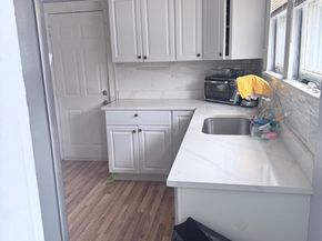 111 Elmwood Place, Bridgeport CT 06605