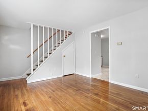 240 Sunnyridge Avenue APT 63, Fairfield CT 06824