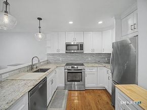 9 River Road 418, Greenwich CT 06807