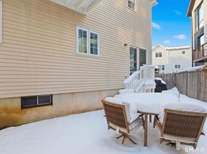 7 Dora Street 7, Stamford CT 06902