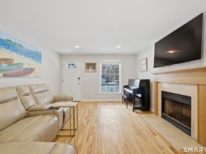 7 Dora Street 7, Stamford CT 06902