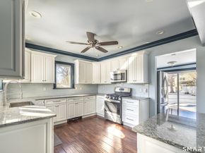 5385 Main Street, Trumbull CT 06611