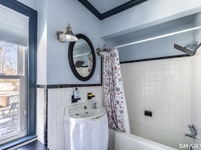 5385 Main Street, Trumbull CT 06611