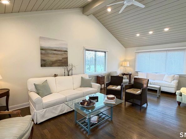 546 North Trail B, Stratford CT 06614