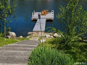 18 N Lake Shore Drive, Brookfield CT 06804