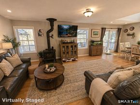 18 N Lake Shore Drive, Brookfield CT 06804