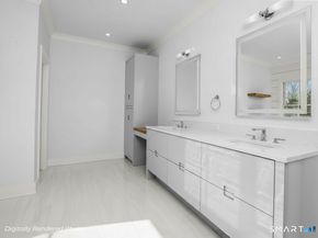 301 Godfrey Road, Fairfield CT 06825