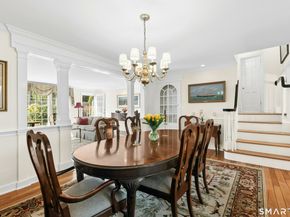 205 Main Street 33, New Canaan CT 06840