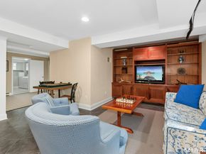 205 Main Street 33, New Canaan CT 06840