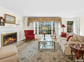 205 Main Street 33, New Canaan CT 06840