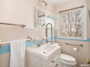 221 Sylvan Knoll Road, Stamford CT 06902