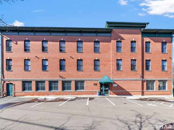 16 Ann Street 22, Norwalk CT 06854