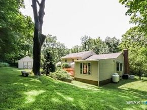 16 Sherwood Road, Ridgefield CT 06877