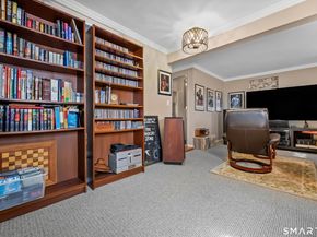 16 Sherwood Road, Ridgefield CT 06877