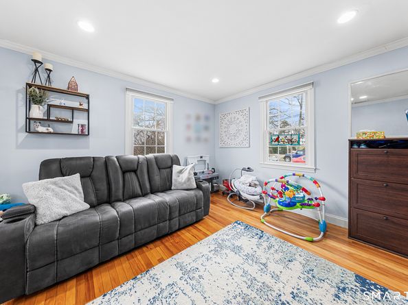 163 Sylvan Knoll, Stamford CT 06902