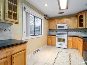 151 South Trail B, Stratford CT 06614