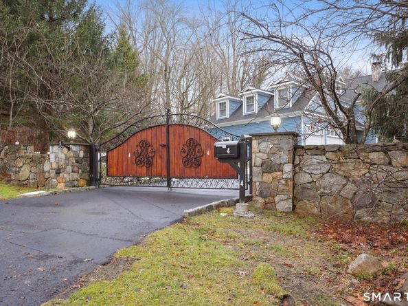 4 Nursery Street, Norwalk CT 06850