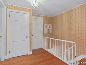 877 White Plains Road, Trumbull CT 06611