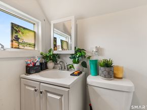 386 Huntington Road, Bridgeport CT 06608