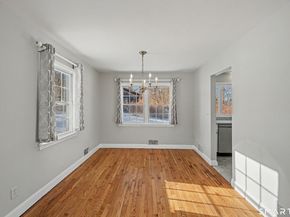 29 Harwood Drive, Danbury CT 06810