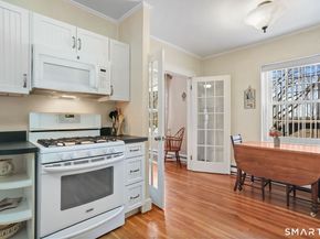 8 Elmcrest Terrace APT 103, Norwalk CT 06850