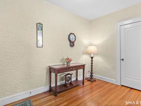 8 Elmcrest Terrace APT 103, Norwalk CT 06850