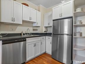 8 Elmcrest Terrace APT 103, Norwalk CT 06850