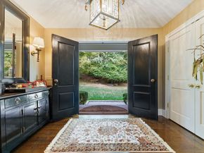 758 Smith Ridge Road, New Canaan CT 06840